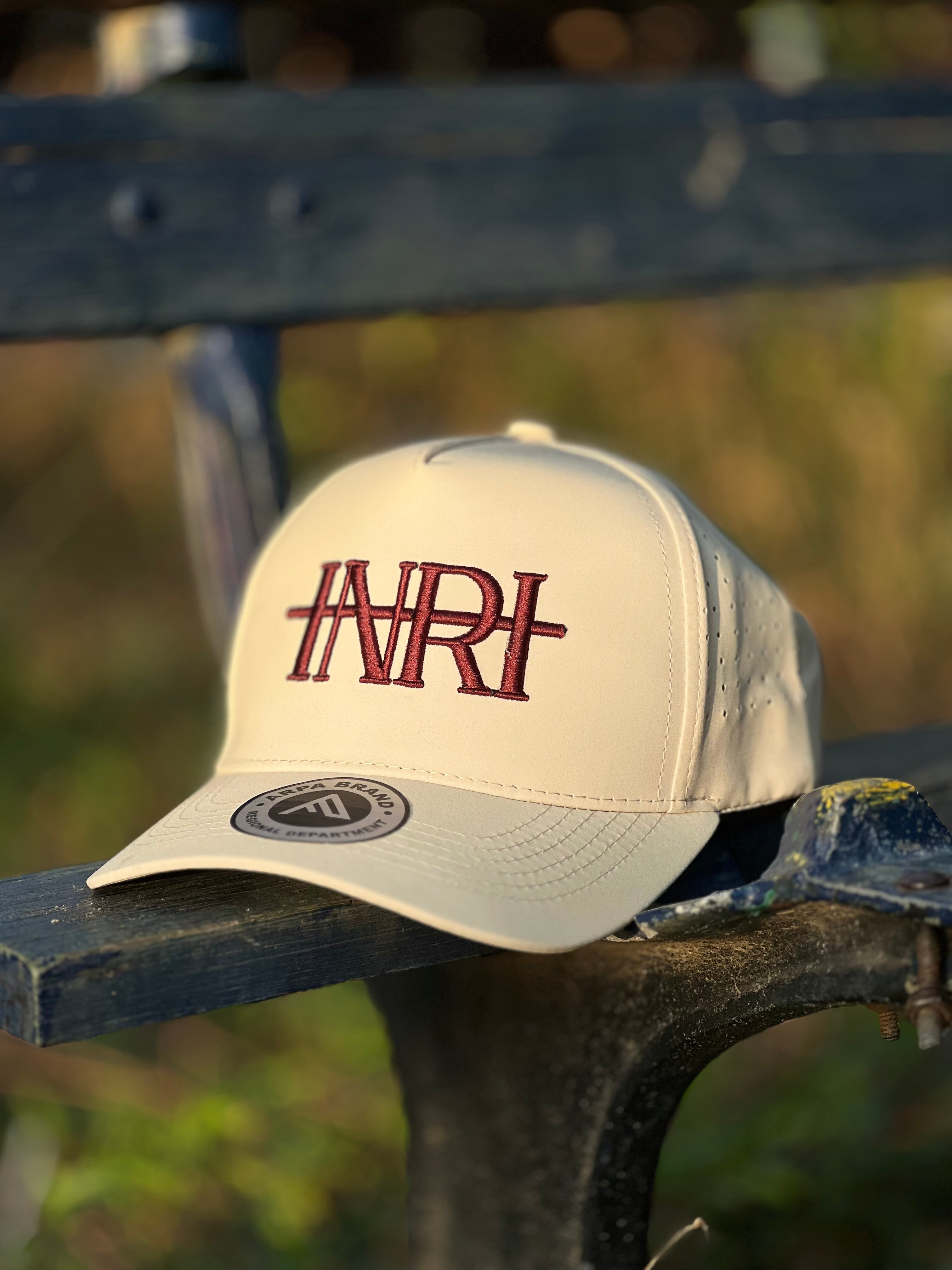 Gorra impermeable INRI