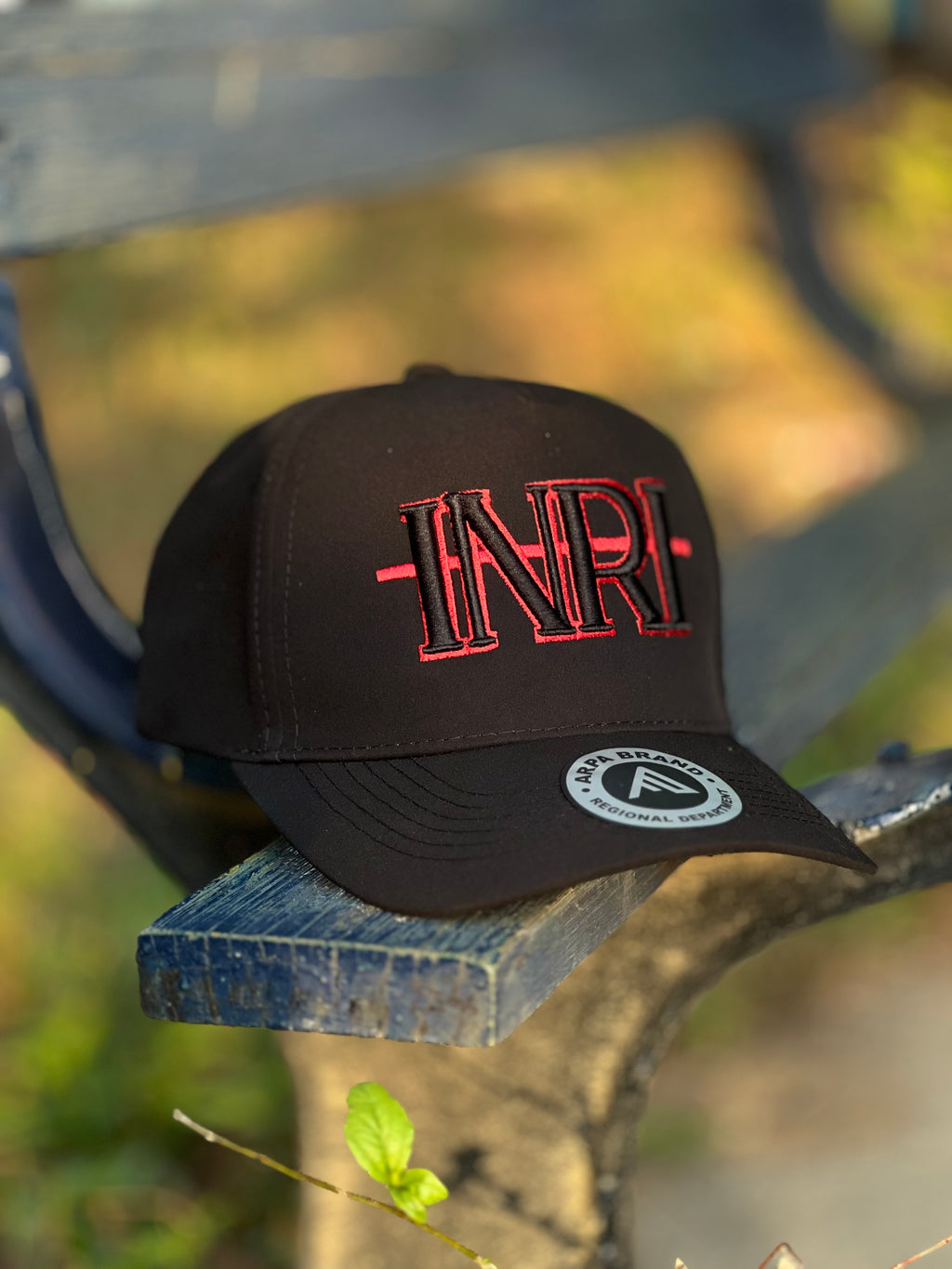 Gorra impermeable INRI